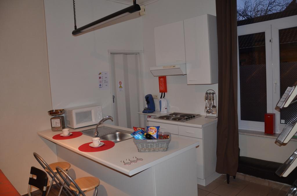 Apartment Sariks Place Брюгге Номер фото